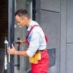 Top 10 Benefits of Hiring a Professional Locksmith